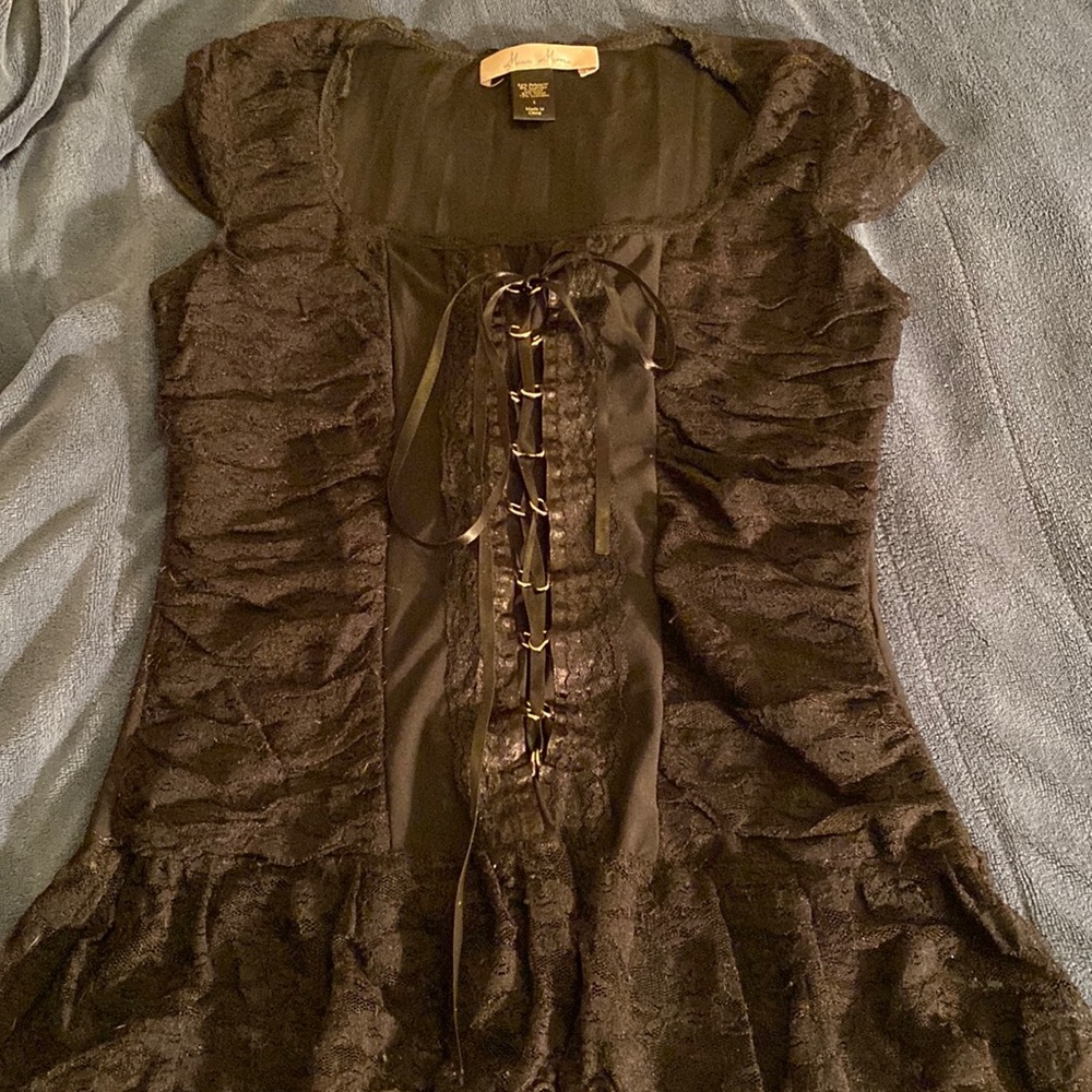 Miss Mimo lace-up top.